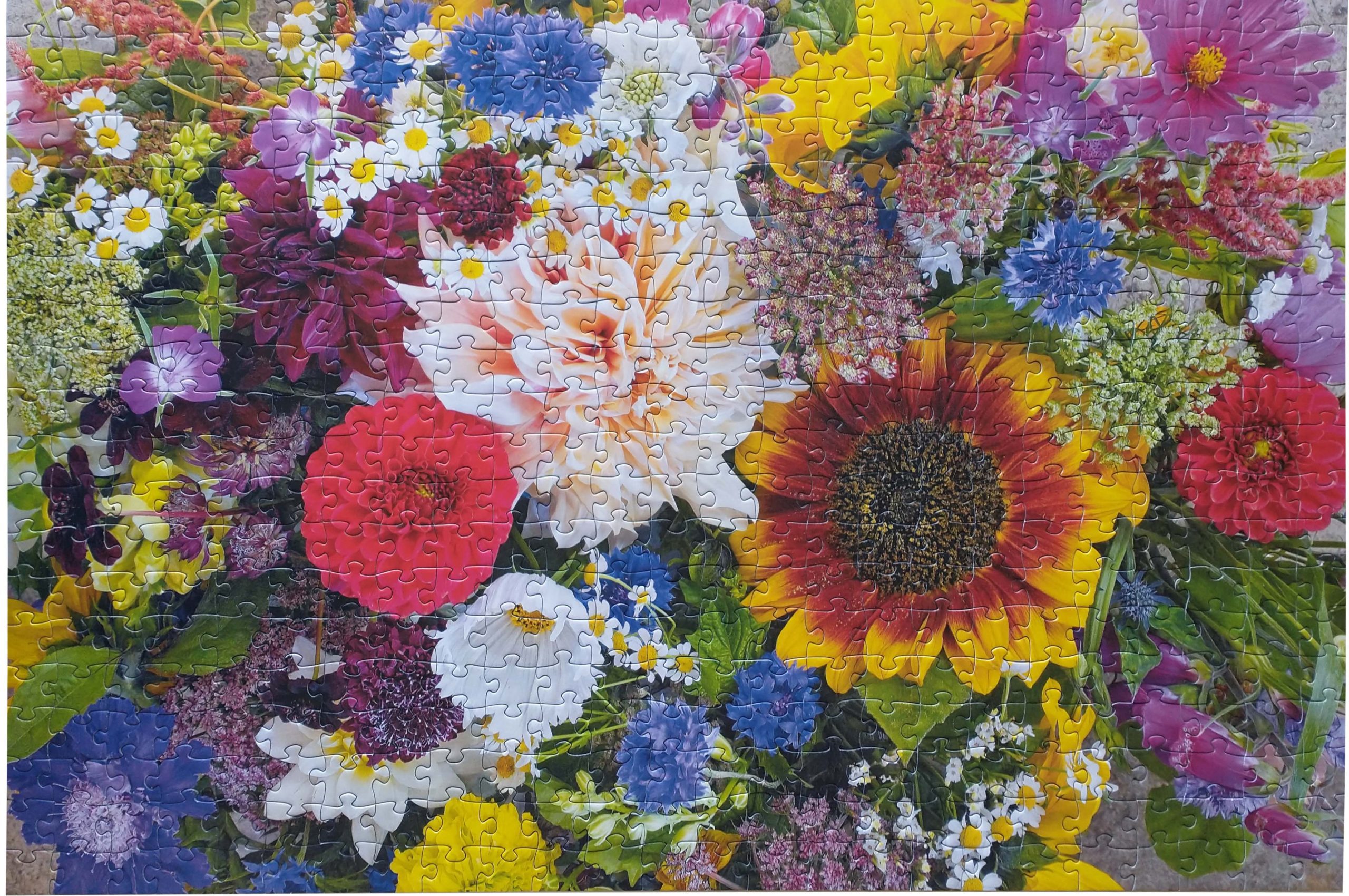 Oakland Puzzle Company Boxcar Flower Farm Bouquets Jigsaw Puzzle