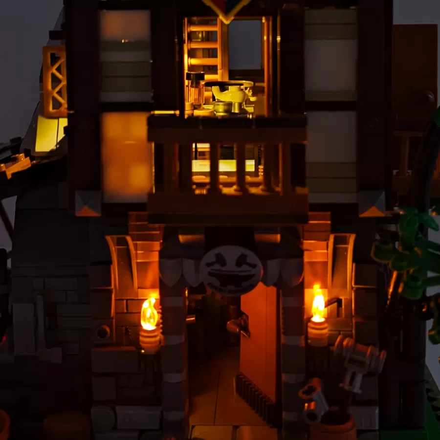 Funwhole Medieval Forge House 3D Building Set