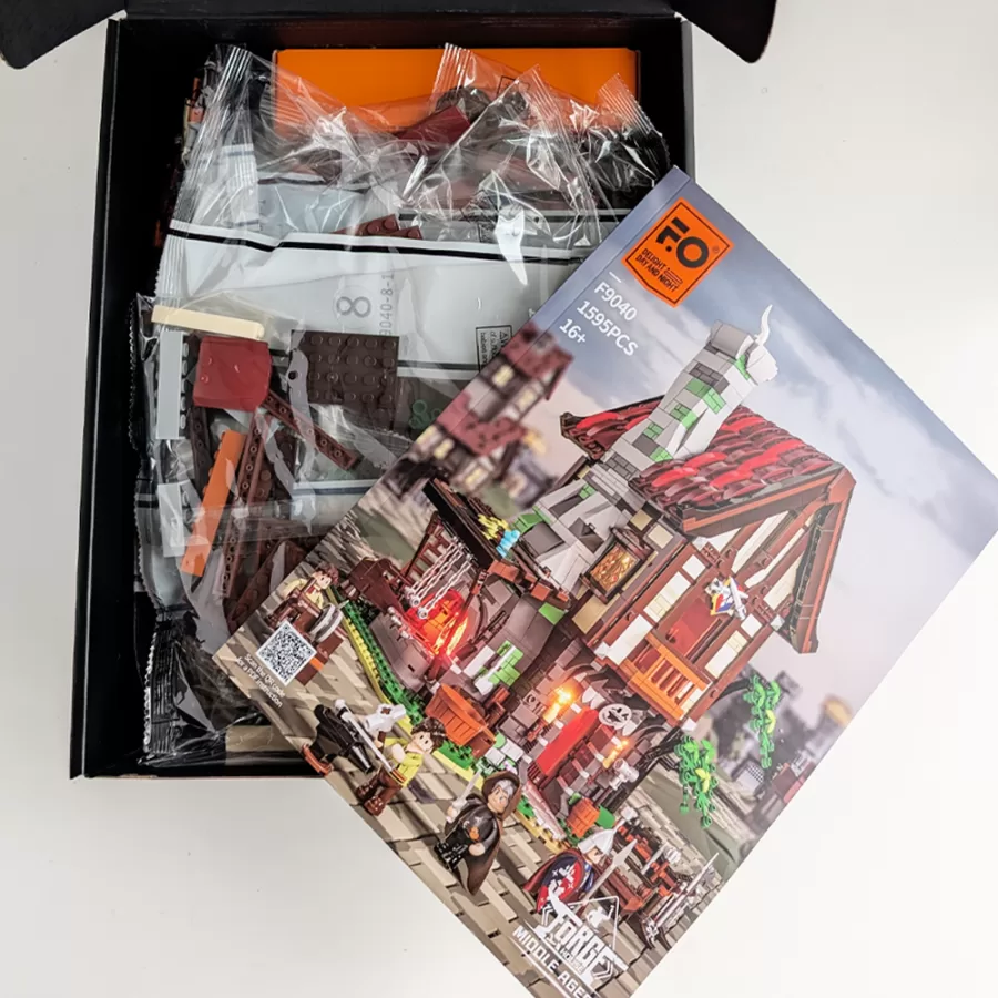 Funwhole Medieval Forge House 3D Building Set